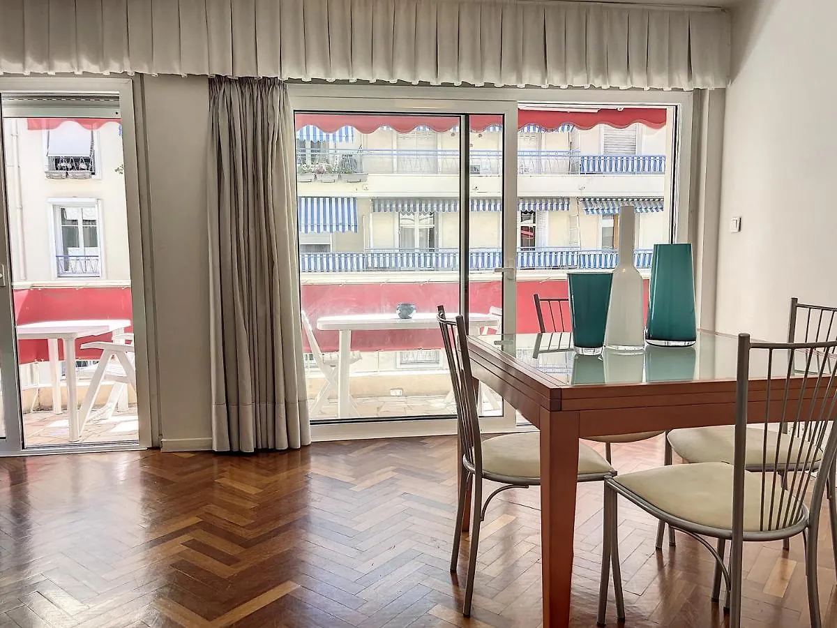 Lägenhet 1 Bedroom Latour Maubourg Cannes Riviera 245 Frankrike